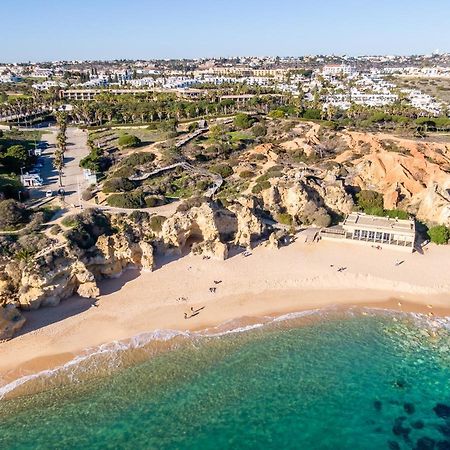 Beach Praia - Sleep 5 - Pool - Free Wi-Fi - Air Con Albufeira Buitenkant foto