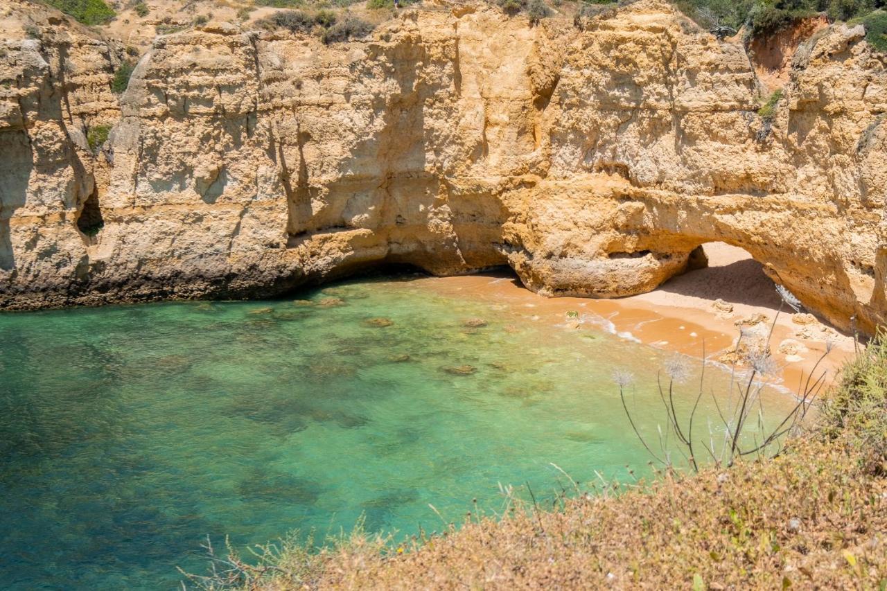 Beach Praia - Sleep 5 - Pool - Free Wi-Fi - Air Con Albufeira Buitenkant foto