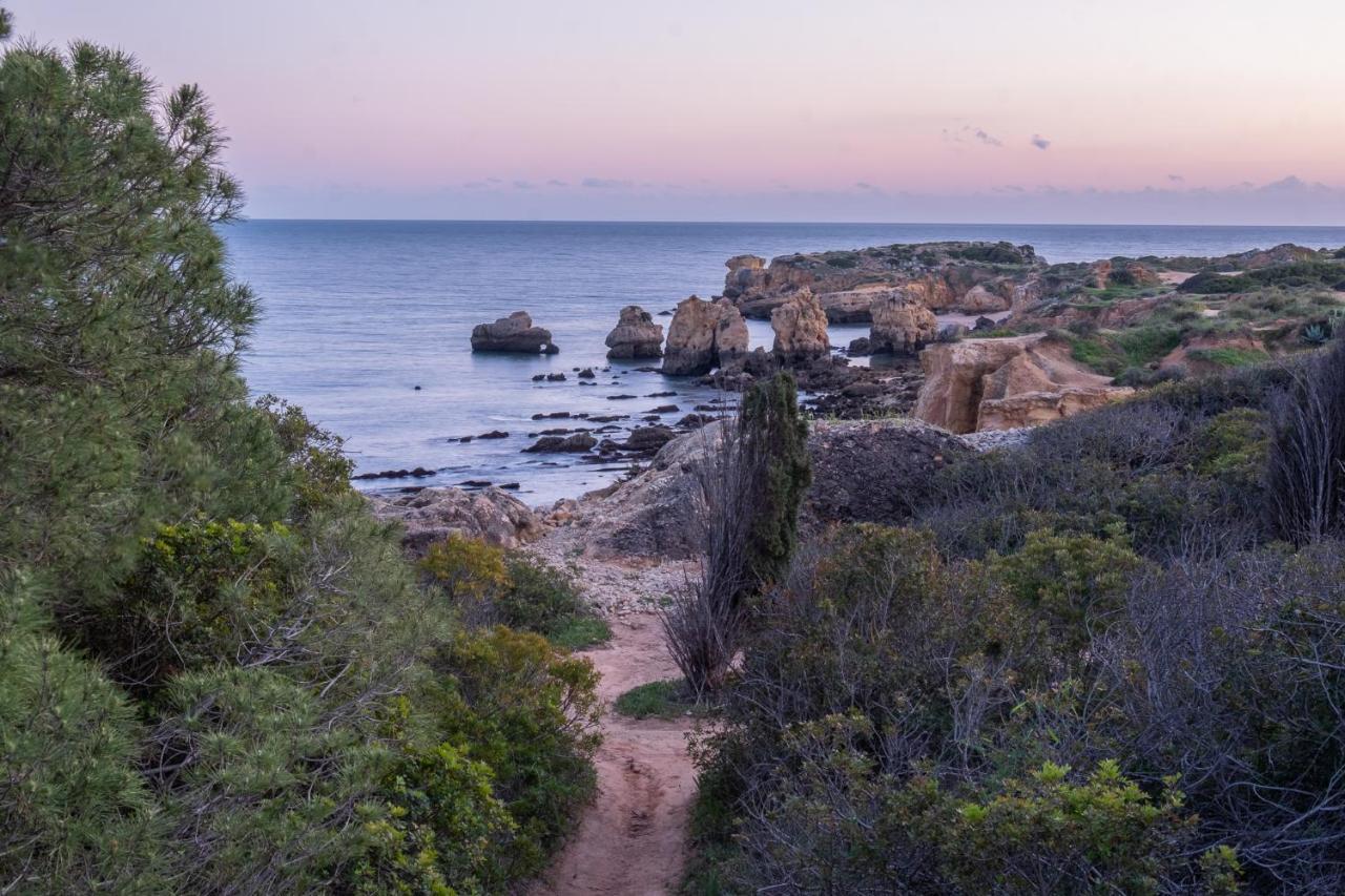 Beach Praia - Sleep 5 - Pool - Free Wi-Fi - Air Con Albufeira Buitenkant foto